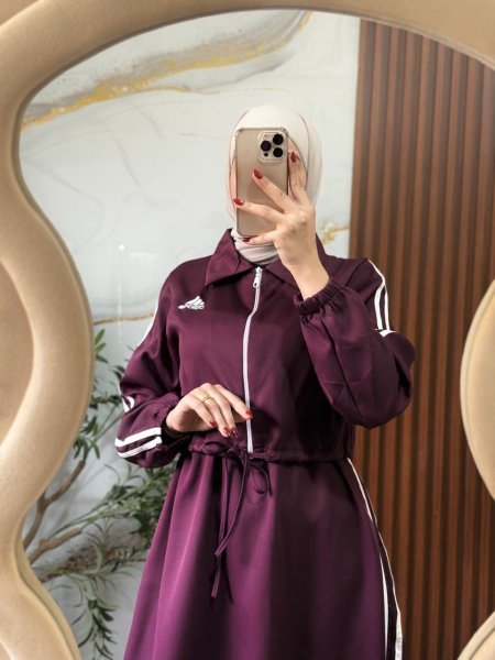 عنابي