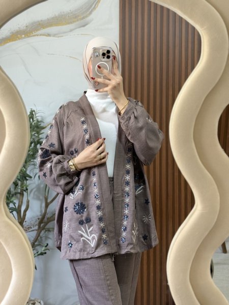 بني
